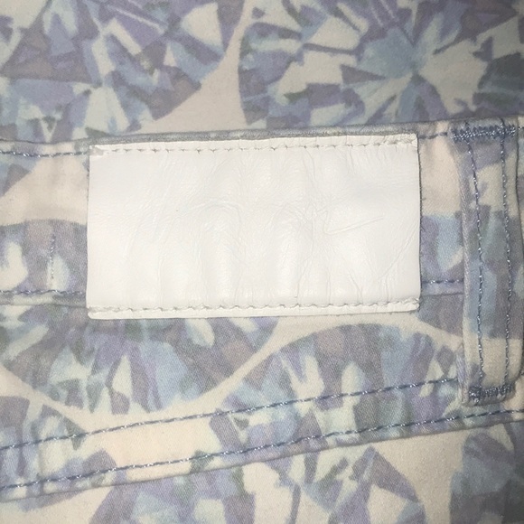 Nasty Gal Diamond-Print Jeans - Picture 4 of 6